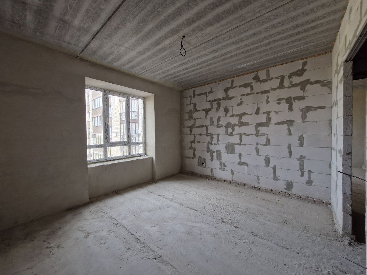 Продаж 3-кімнатної квартири 95 м², Рівненська вул., 25Р