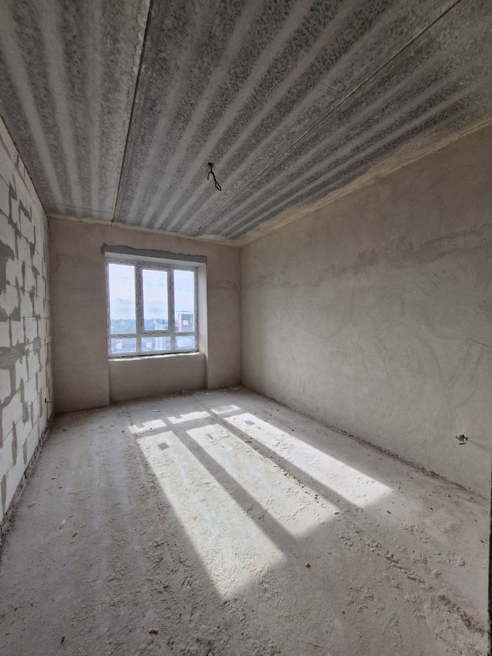 Продаж 3-кімнатної квартири 95 м², Рівненська вул., 25Р
