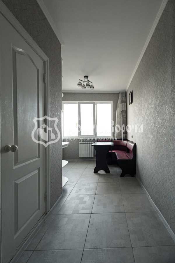Продаж 3-кімнатної квартири 72.5 м², Миколи Закревського вул., 47А