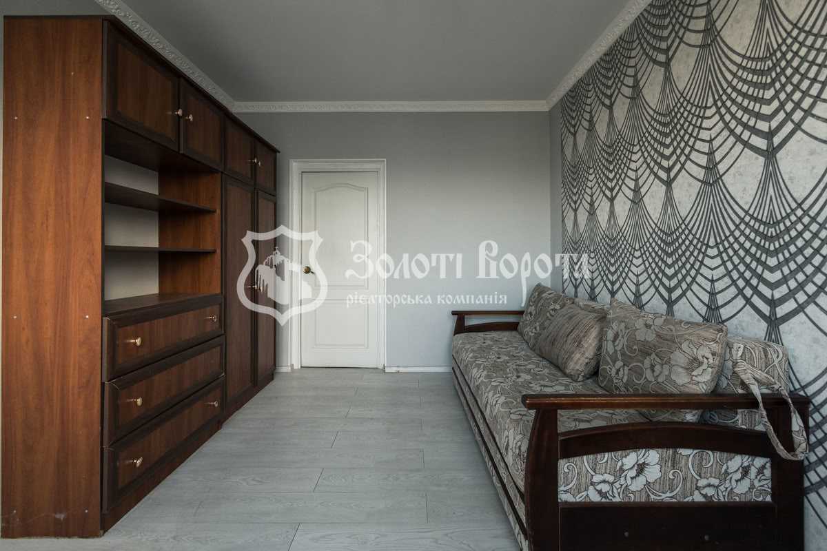 Продаж 3-кімнатної квартири 72.5 м², Миколи Закревського вул., 47А