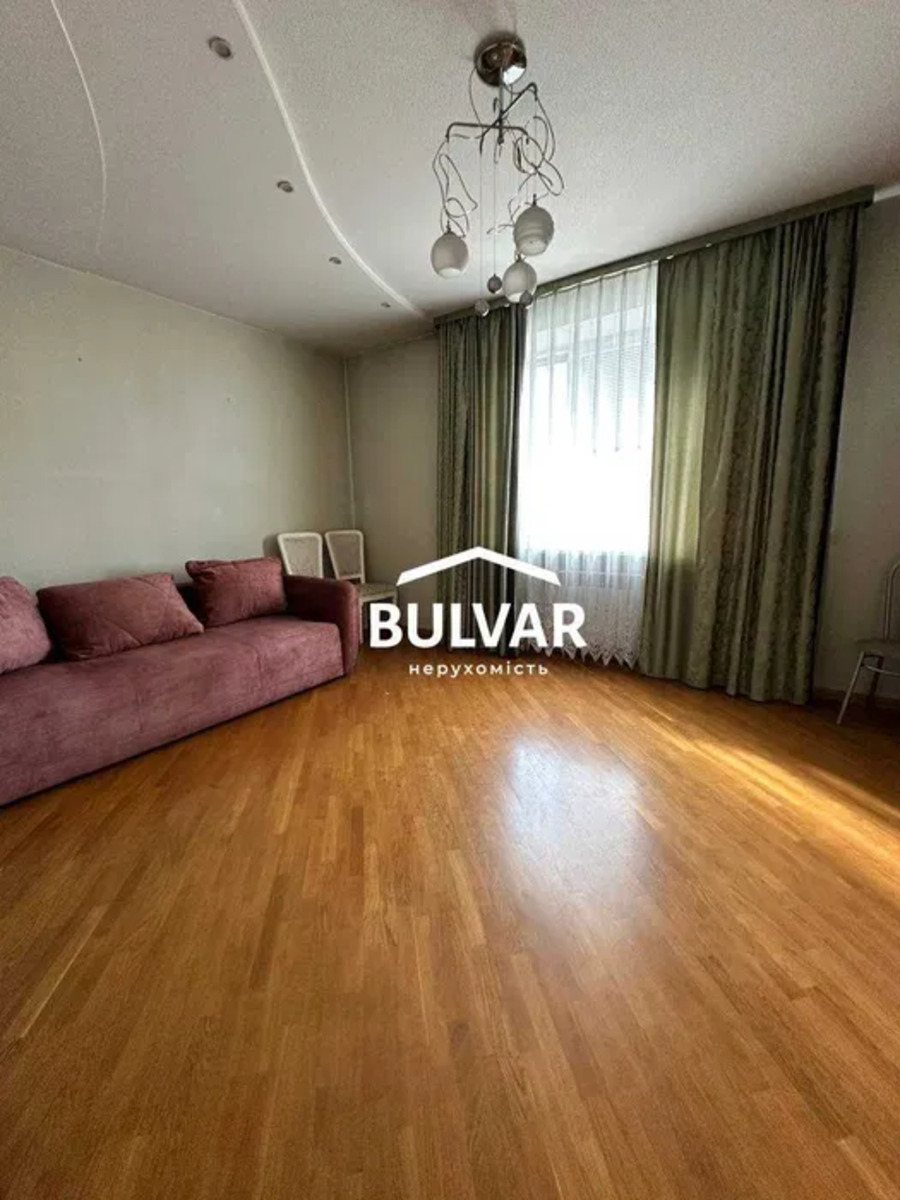 Продажа 3-комнатной квартиры 86 м², Космическая ул., 47