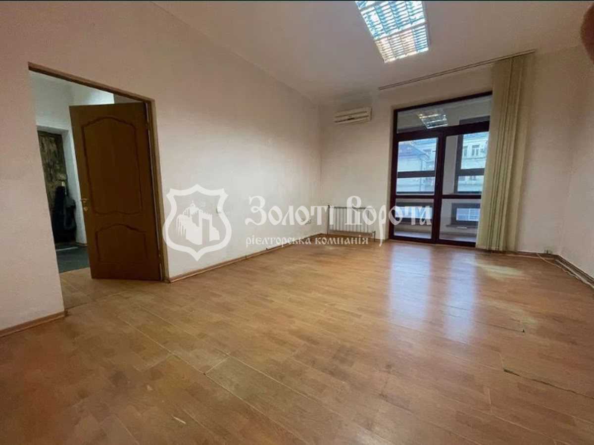 Продажа 4-комнатной квартиры 86 м², Шота Руставели ул., 44