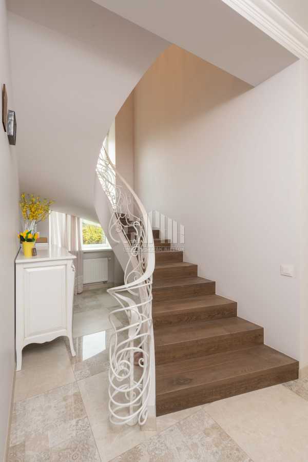 Продажа дома 332.3 м², Зарічна, 98