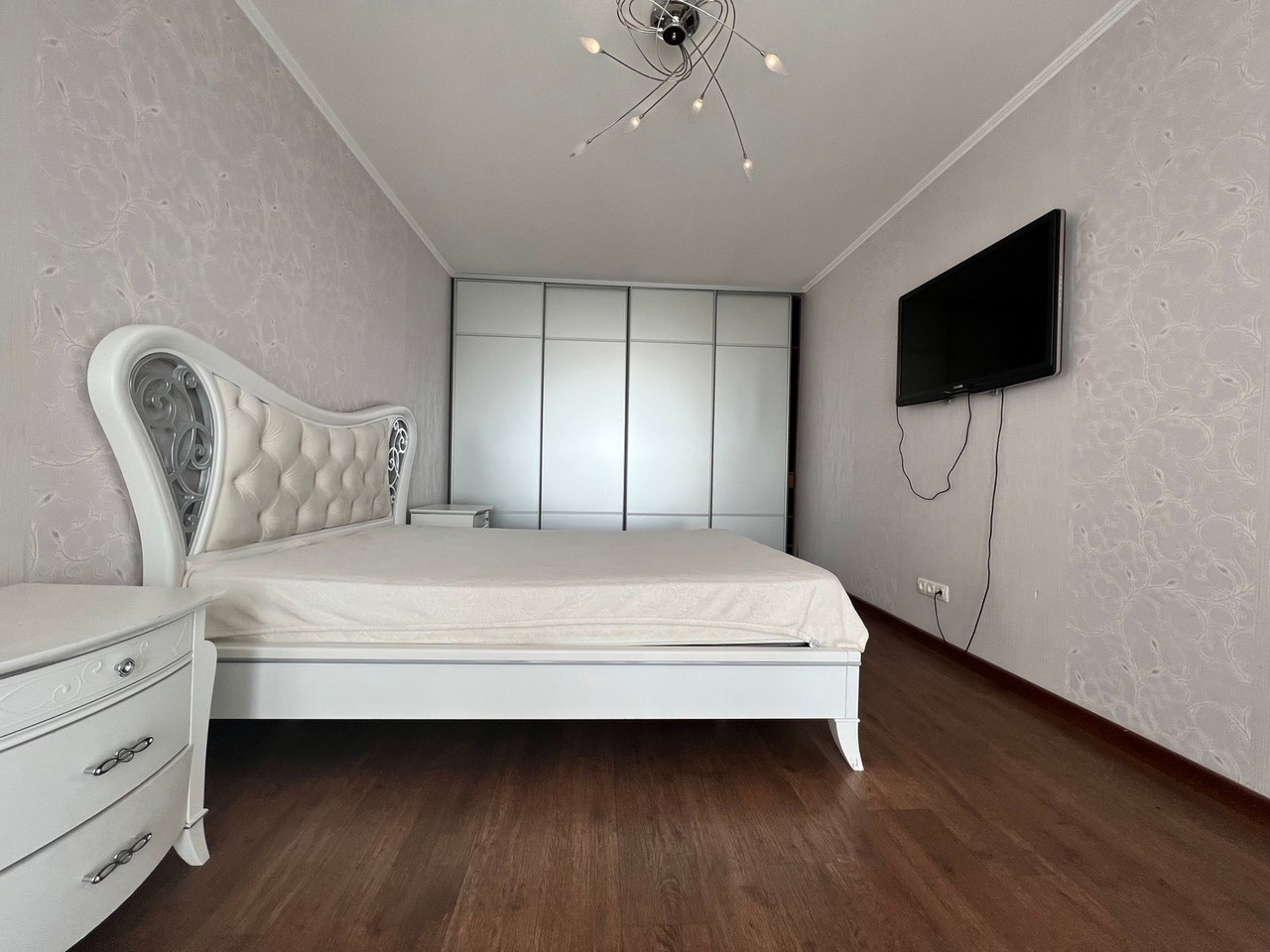 Продажа 3-комнатной квартиры 68 м², Маршала Малиновского ул., 36