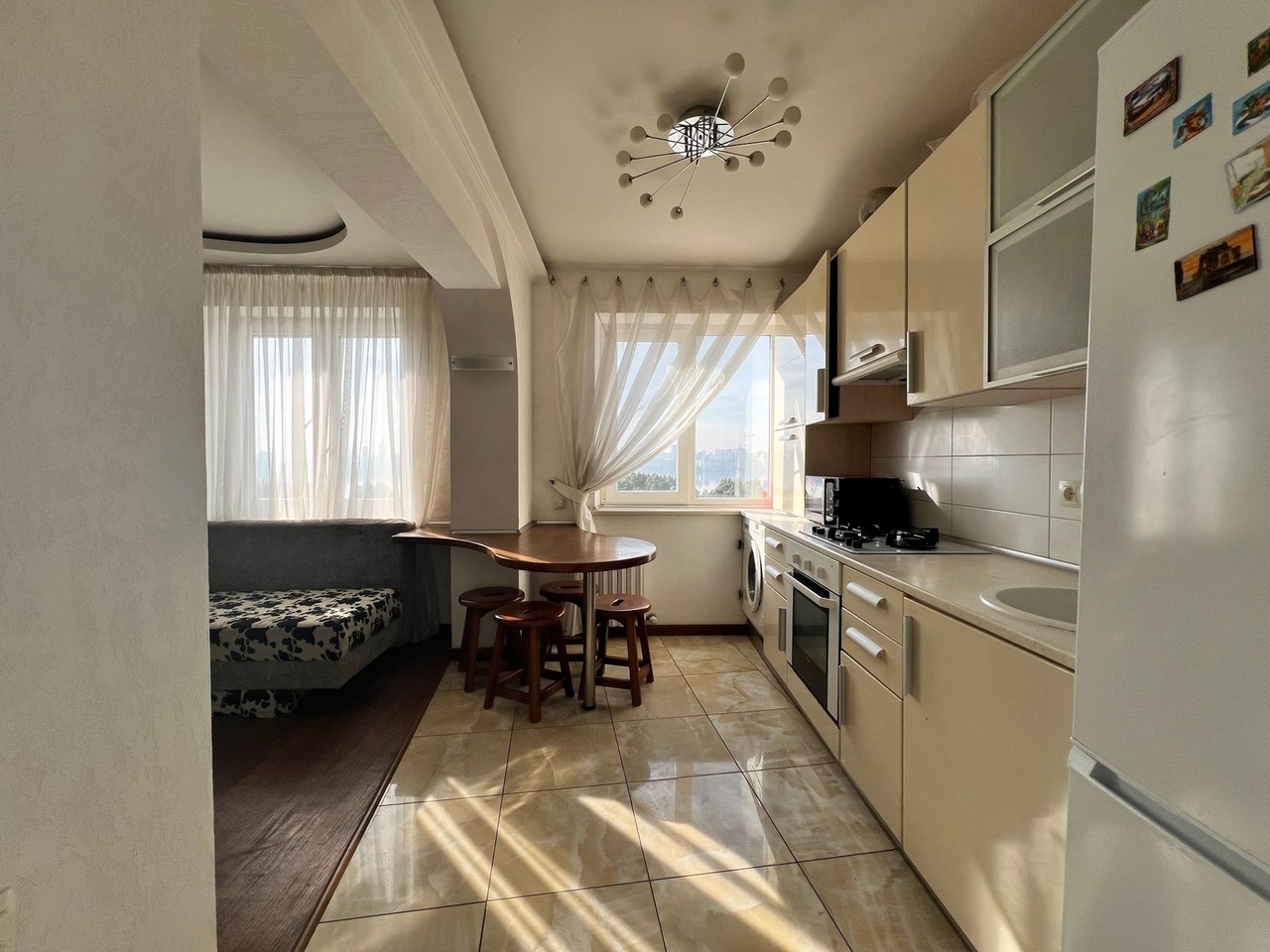 Продажа 3-комнатной квартиры 68 м², Маршала Малиновского ул., 36