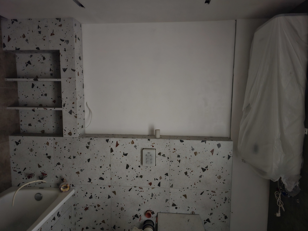Продажа 3-комнатной квартиры 72 м², Василия Тютюнника ул., 32