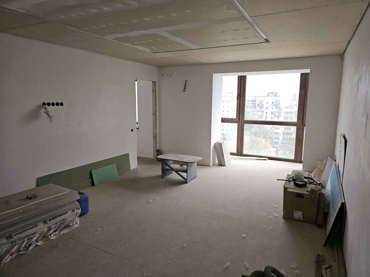 Продажа 3-комнатной квартиры 72 м², Василия Тютюнника ул., 32