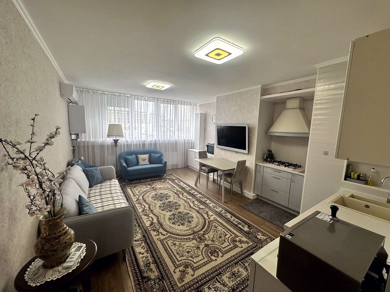 Продажа 3-комнатной квартиры 84 м²