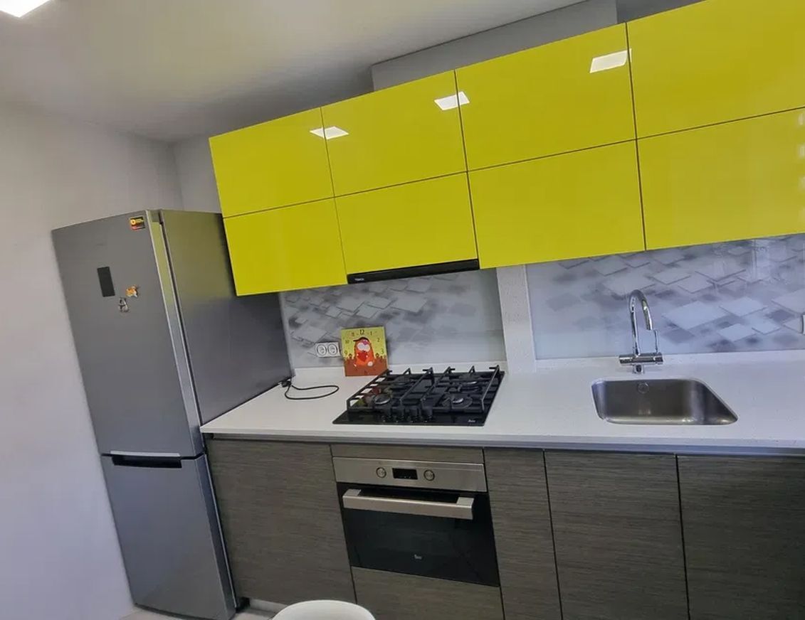 Продажа 3-комнатной квартиры 64 м², Маршала Малиновского ул., 38