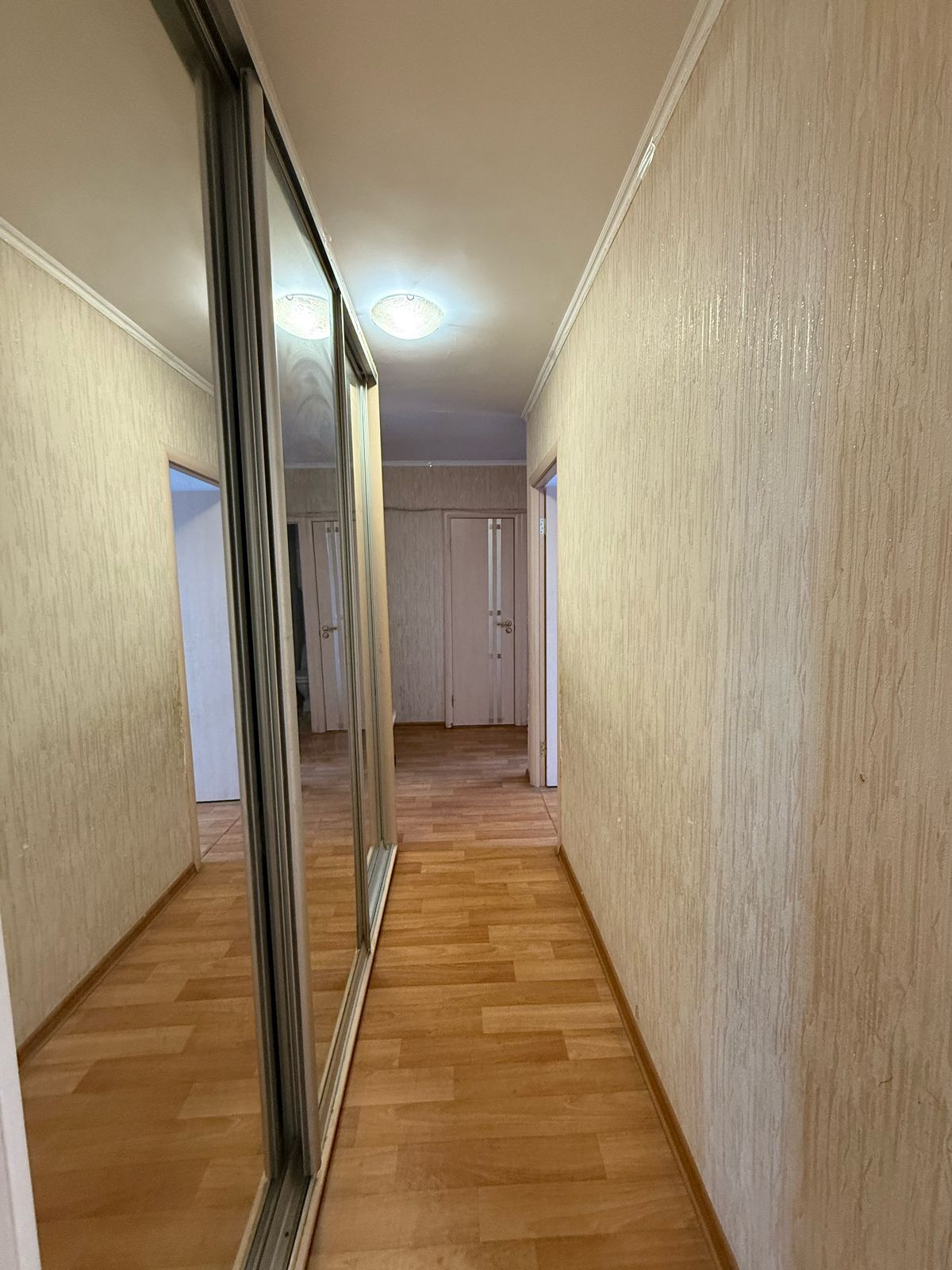 Продажа 3-комнатной квартиры 69 м², Березинская ул., 18