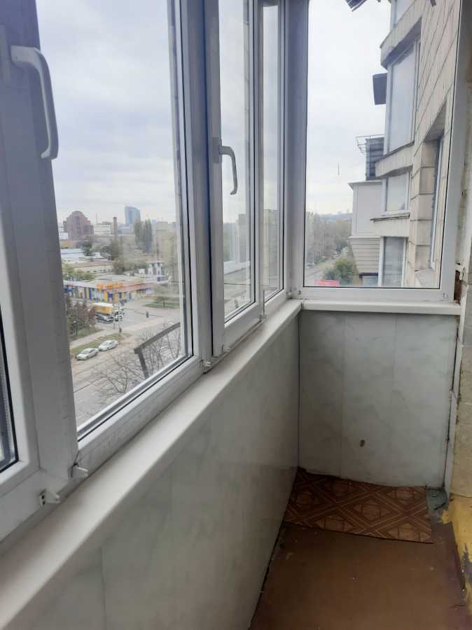 Продаж 2-кімнатної квартири 46.5 м², Кирилівська вул., 127
