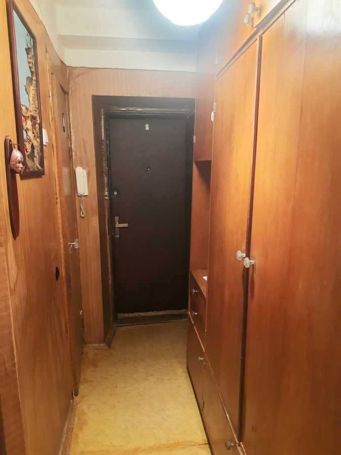 Продаж 2-кімнатної квартири 46.5 м², Кирилівська вул., 127