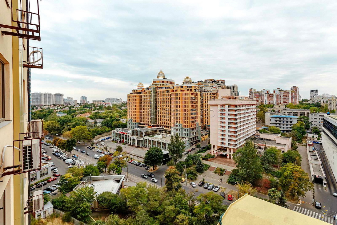 Аренда 3-комнатной квартиры 67 м², Генуэзская ул., 3А