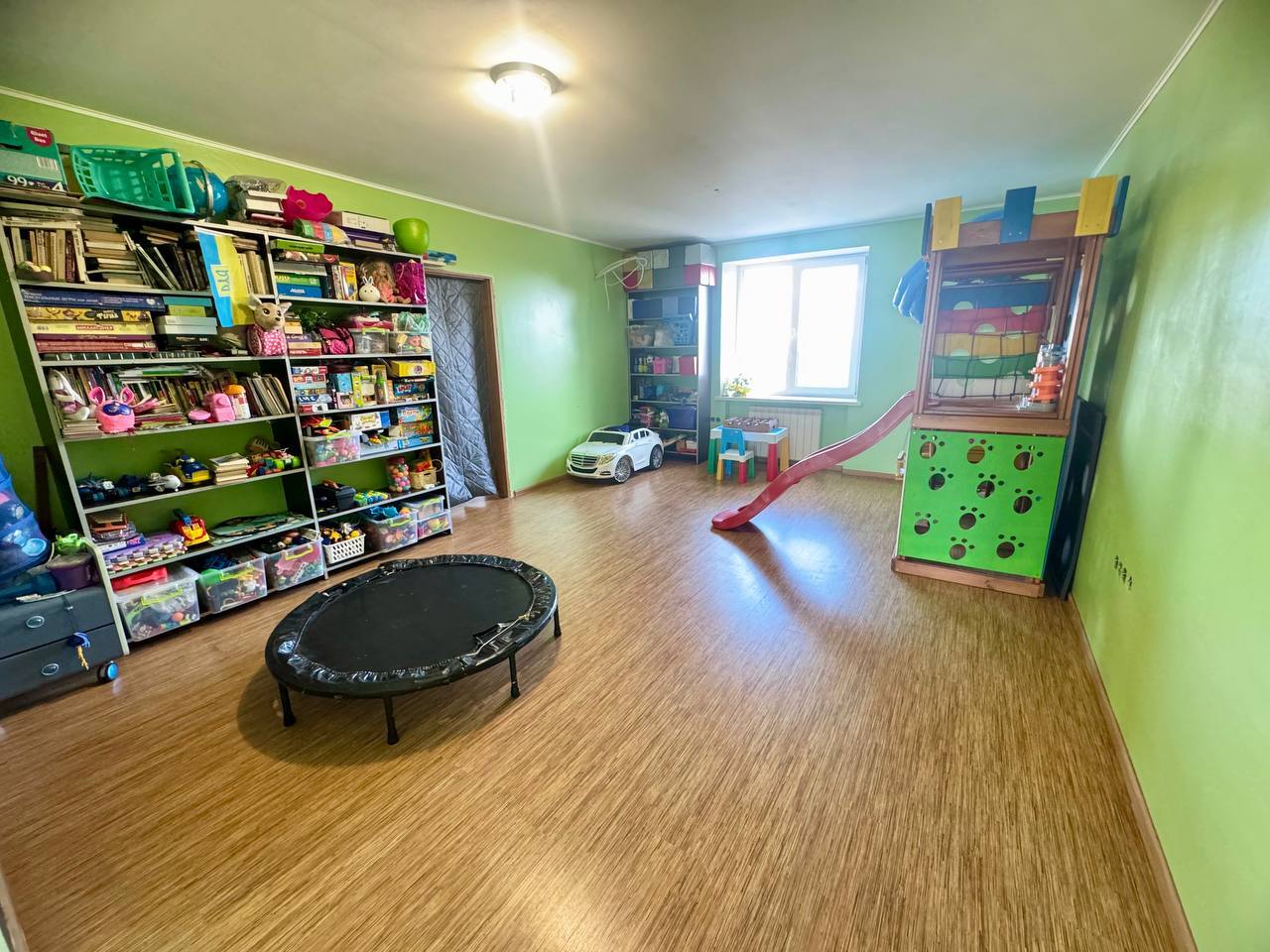 Продажа 5-комнатной квартиры 215 м², Менахем-Мендл Шнеерсона ул.