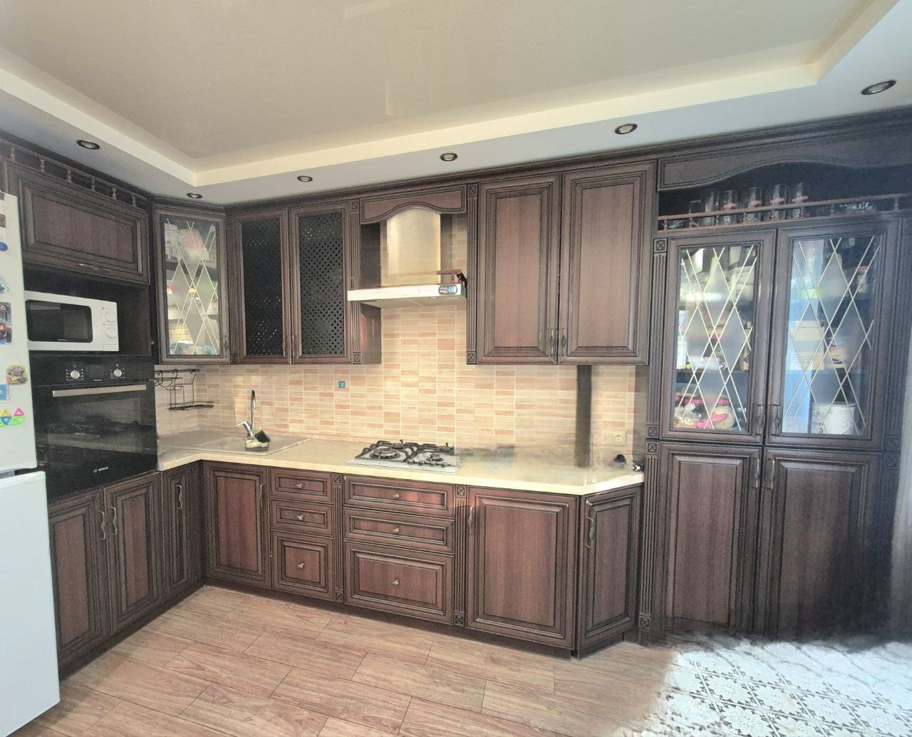 Продажа 3-комнатной квартиры 69 м², Терещенковская ул., 2