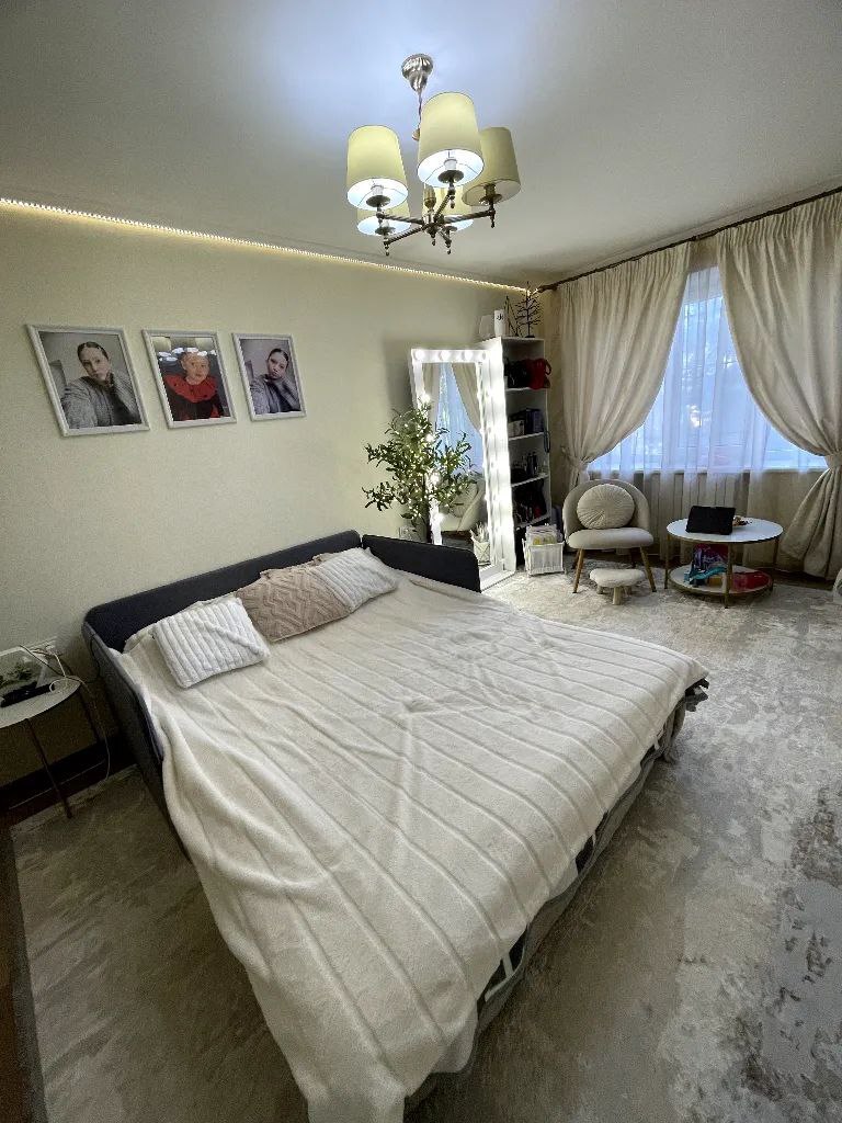 Продажа 2-комнатной квартиры 42 м², Полигонная ул.