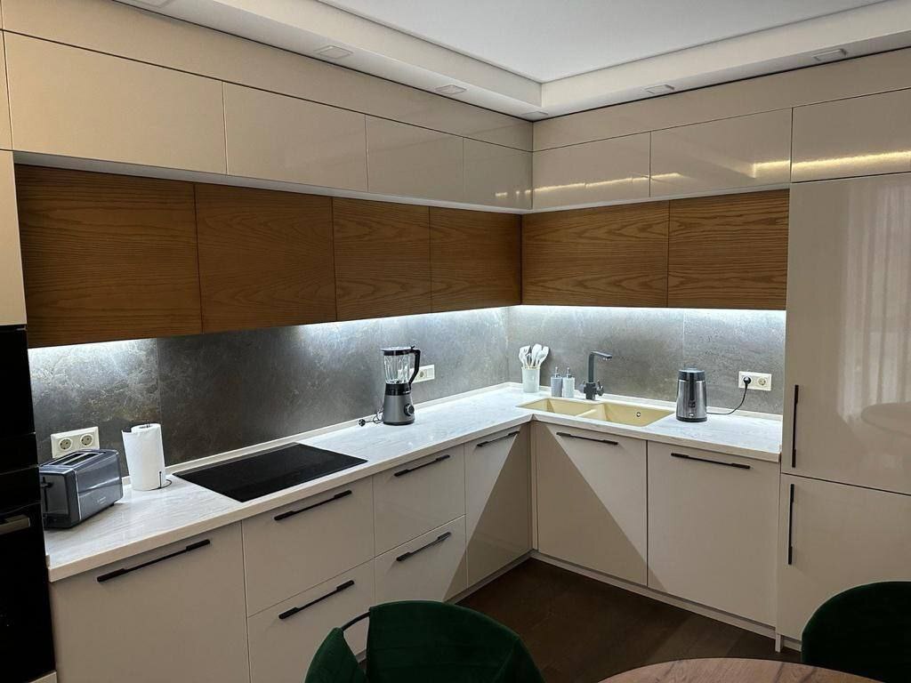 Продажа 3-комнатной квартиры 102 м², Набережная Победы ул.
