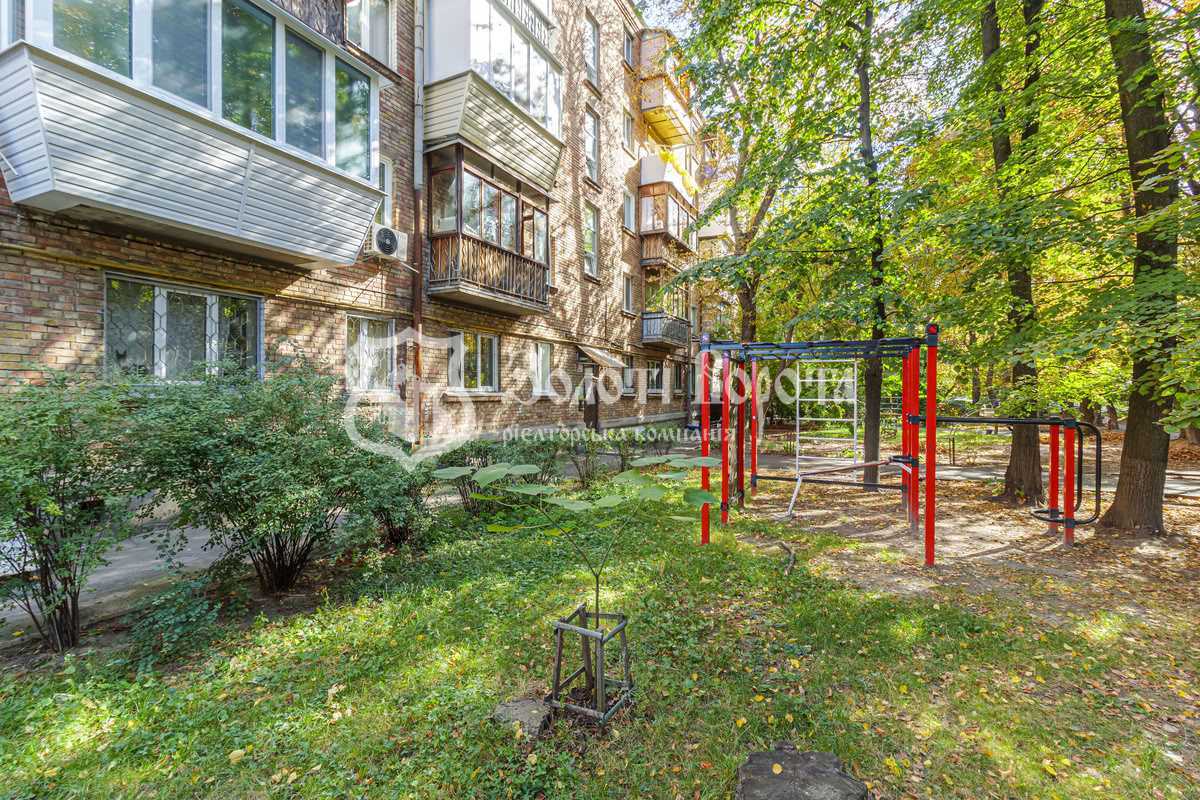 Продаж 1-кімнатної квартири 31 м², Академіка Туполєва вул., 4А