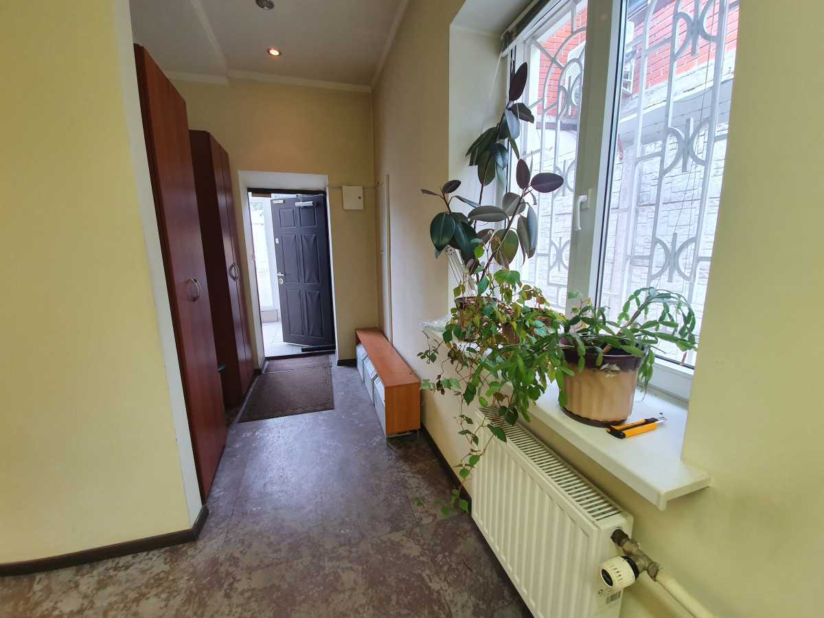 Аренда склада 450 м², Академика Булаховского ул.