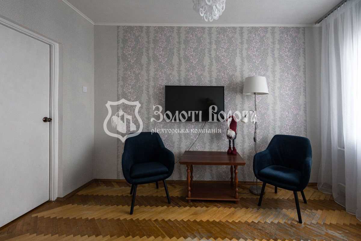 Продаж 3-кімнатної квартири 73 м², Володимира Маяковського просп., 1А