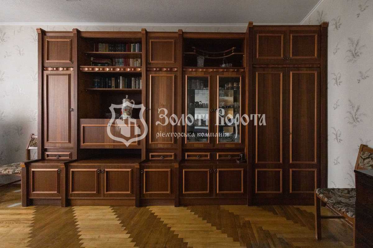 Продаж 3-кімнатної квартири 73 м², Володимира Маяковського просп., 1А