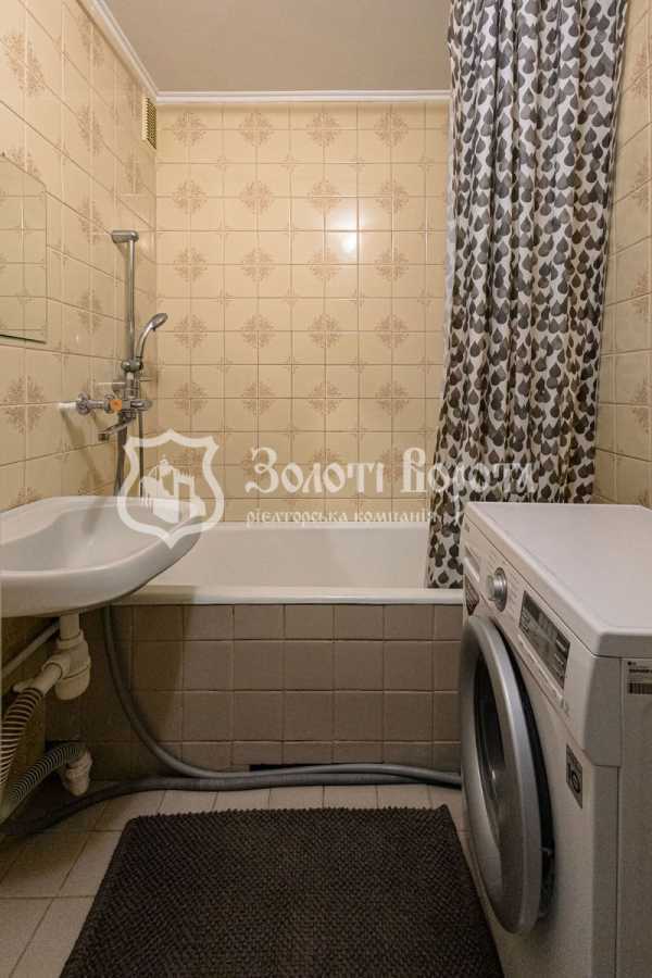 Продаж 3-кімнатної квартири 73 м², Володимира Маяковського просп., 1А