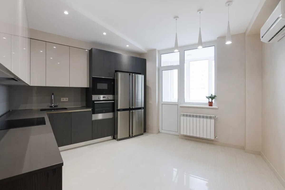 Продажа 4-комнатной квартиры 141.7 м², Елизаветы Чавдар ул., 13