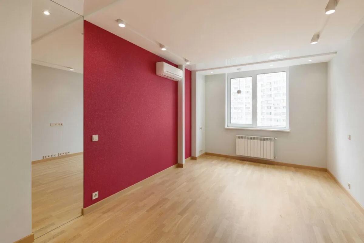 Продажа 4-комнатной квартиры 141.7 м², Елизаветы Чавдар ул., 13