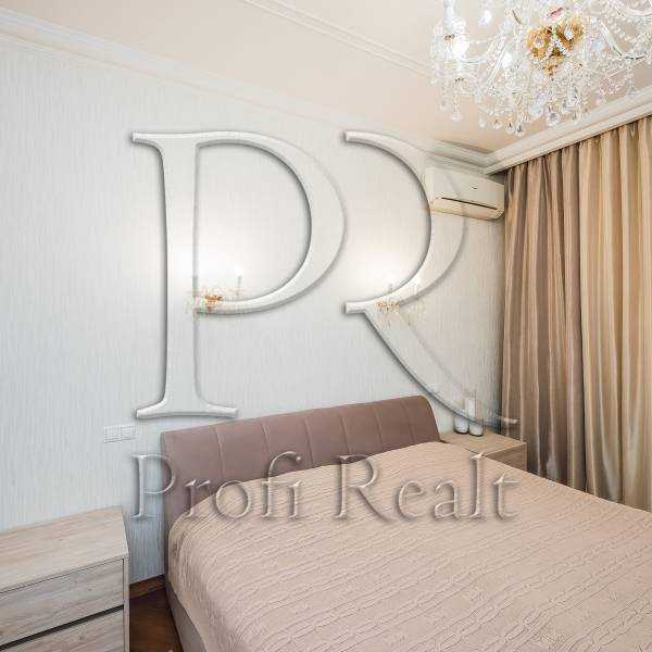 Продаж 3-кімнатної квартири 110 м², Науки просп., 30