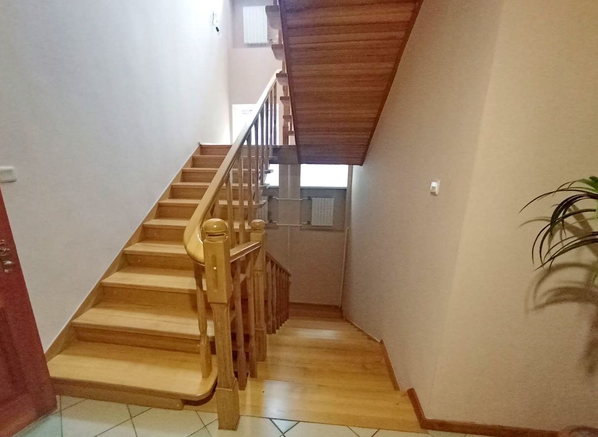 Продажа дома 353 м², Первомайская (Солнечное) ул.