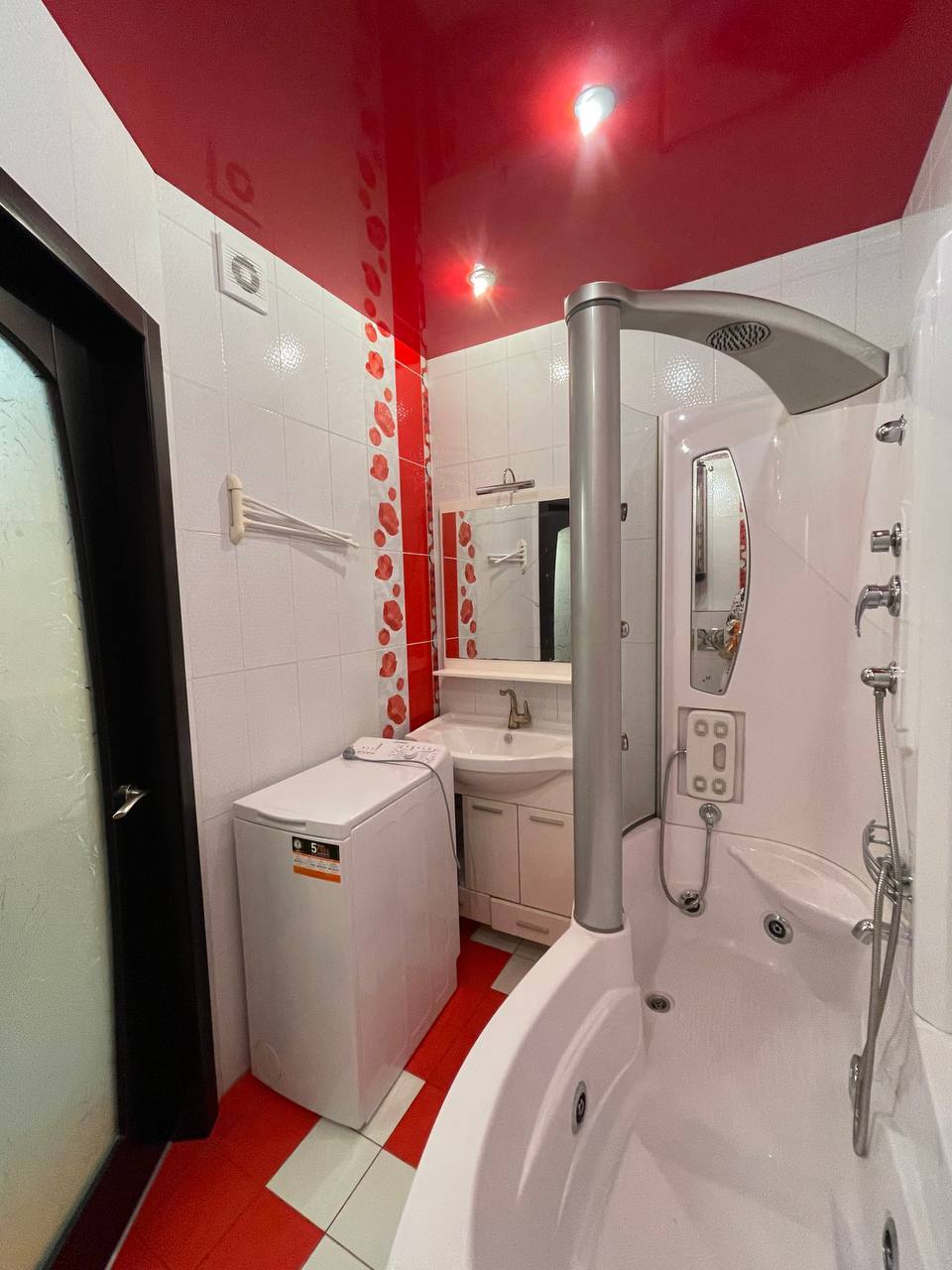 Продажа 1-комнатной квартиры 38 м², Героев просп.