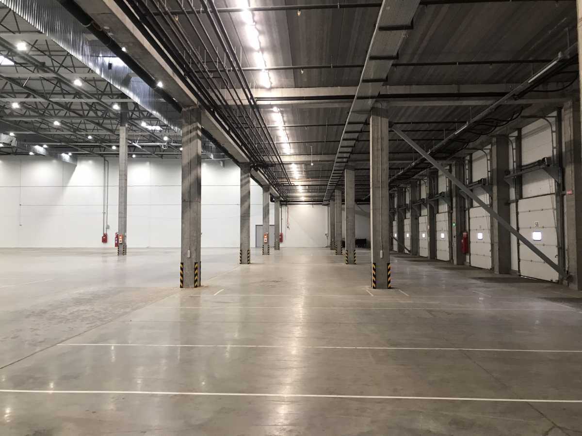 Аренда склада 2000 м², Степана Бандеры ул.