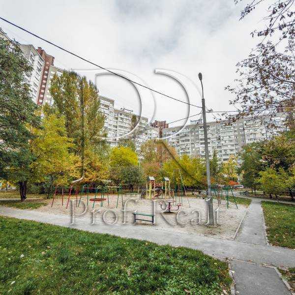 Продаж 1-кімнатної квартири 39 м², Академіка Заболотного вул., 110