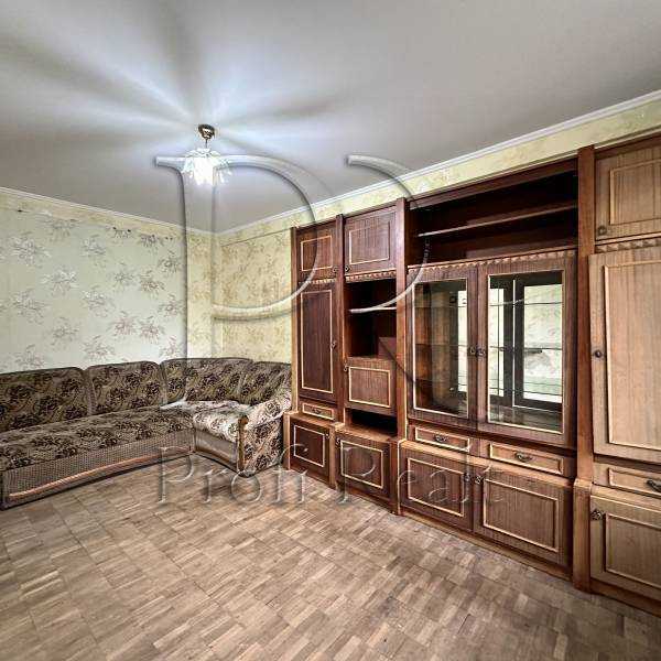Продажа 1-комнатной квартиры 28 м², Перова бул., 30