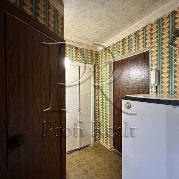 Продажа 1-комнатной квартиры 28 м², Перова бул., 30