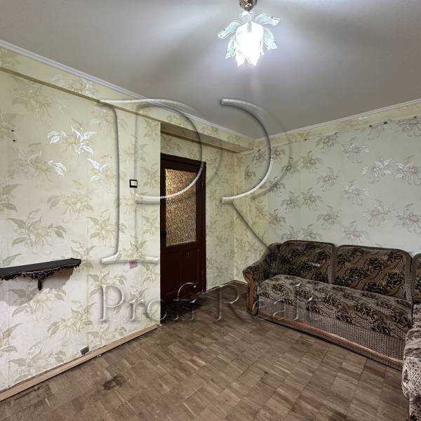 Продажа 1-комнатной квартиры 28 м², Перова бул., 30