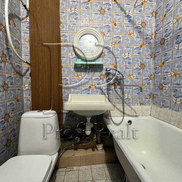 Продажа 1-комнатной квартиры 28 м², Перова бул., 30