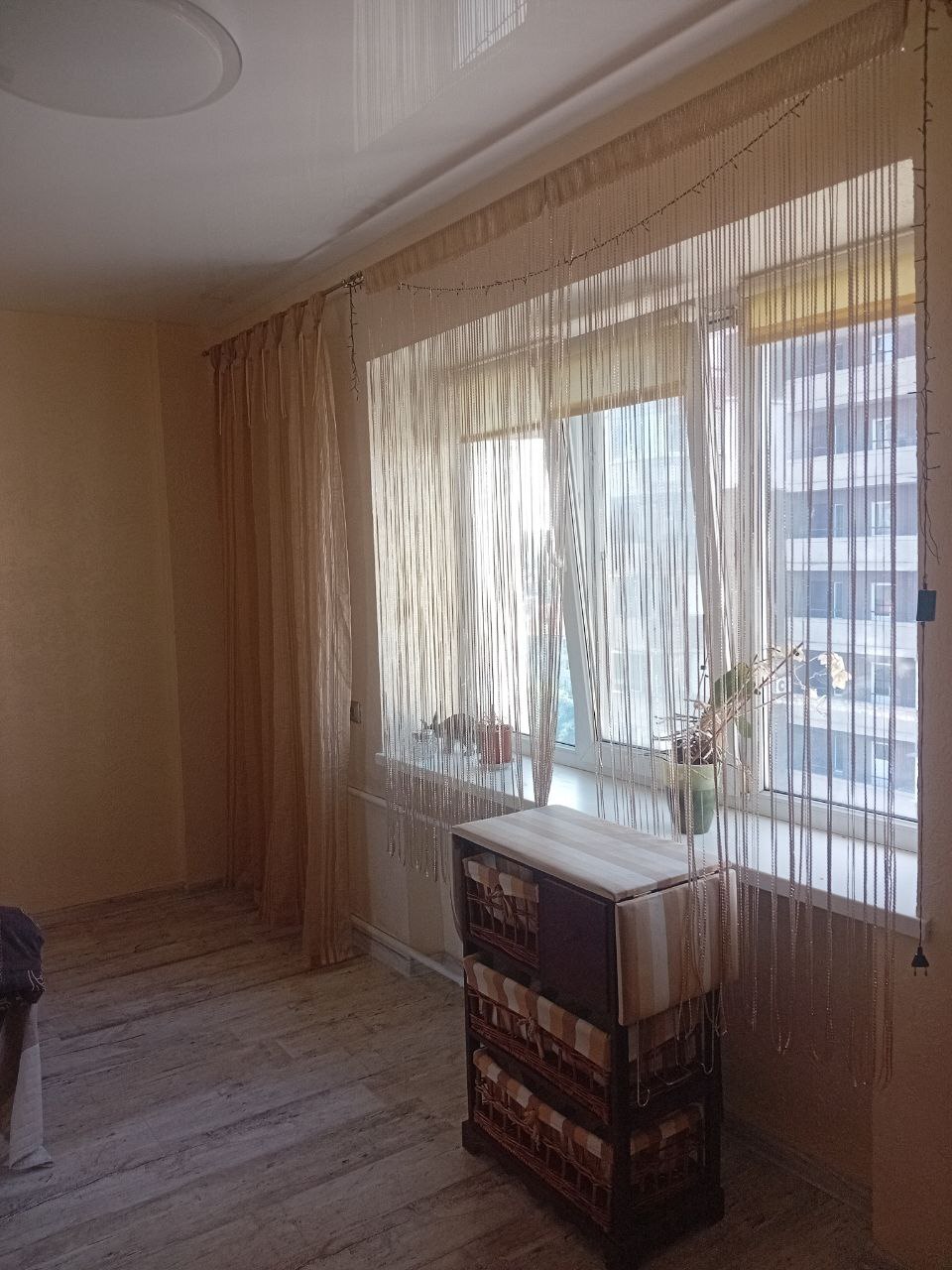 Продажа 3-комнатной квартиры 59 м², Строителей ул., 27А