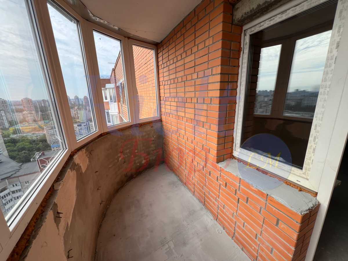 Продаж 2-кімнатної квартири 60 м², Осіння вул., 33