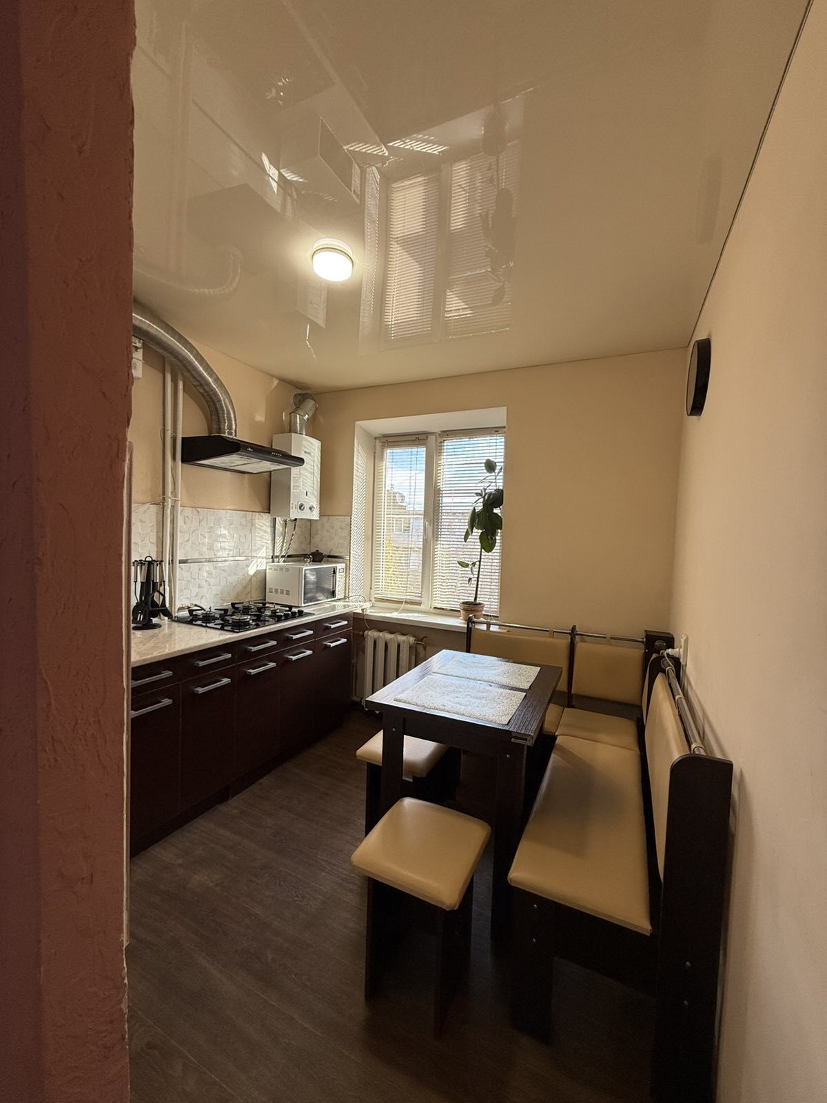 Оренда 1-кімнатної квартири 35 м², Новокримська вул., 2А