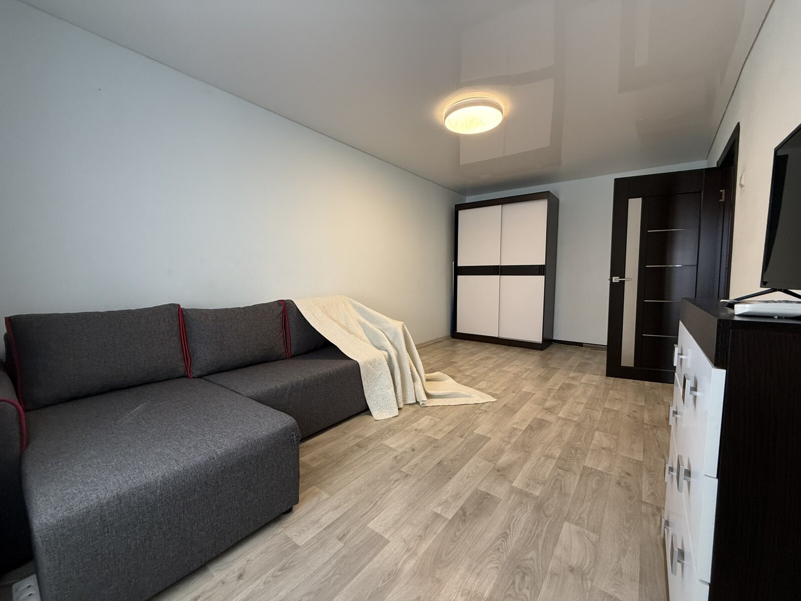 Оренда 1-кімнатної квартири 35 м², Новокримська вул., 2А
