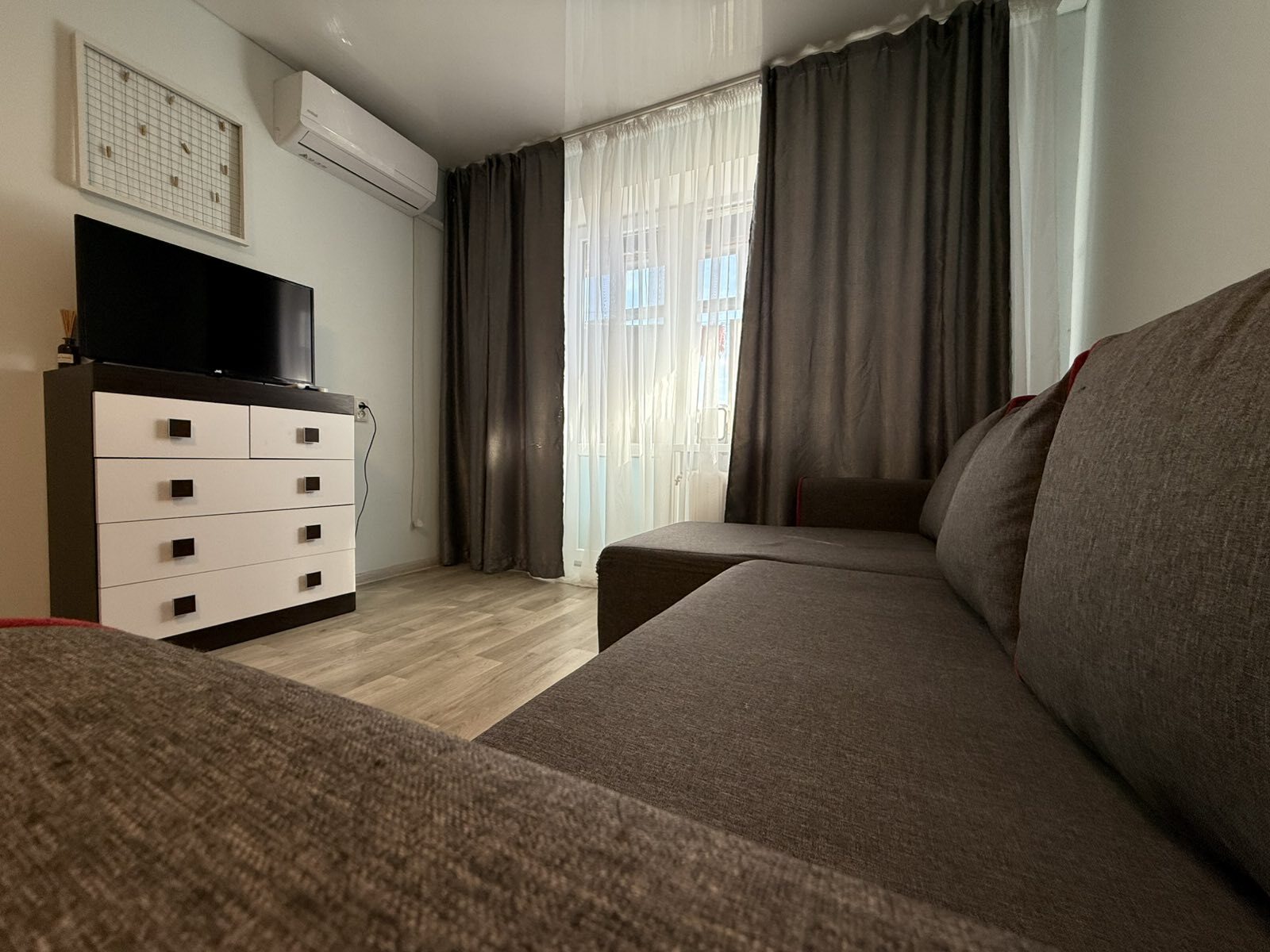 Оренда 1-кімнатної квартири 35 м², Новокримська вул., 2А