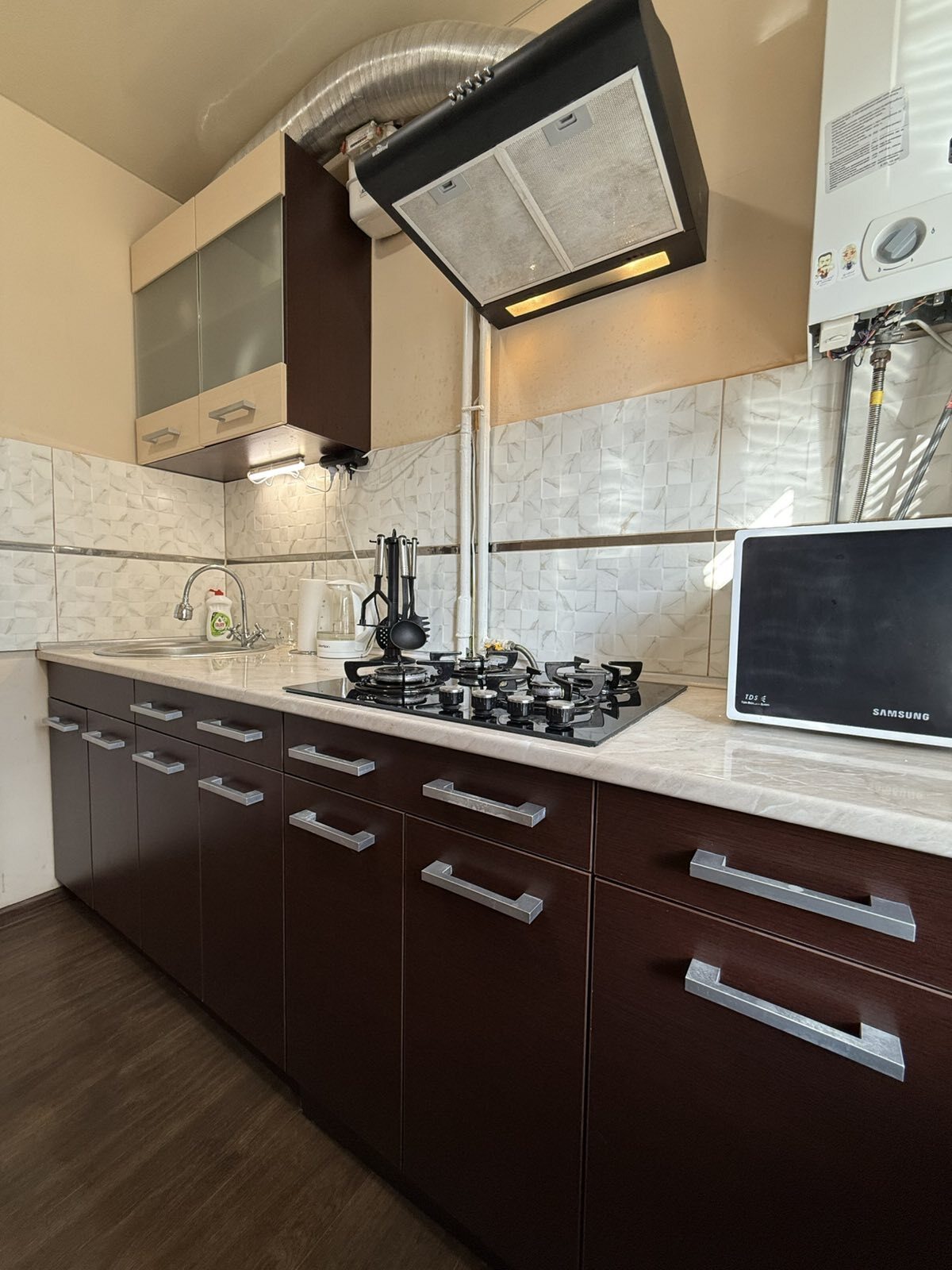 Оренда 1-кімнатної квартири 35 м², Новокримська вул., 2А