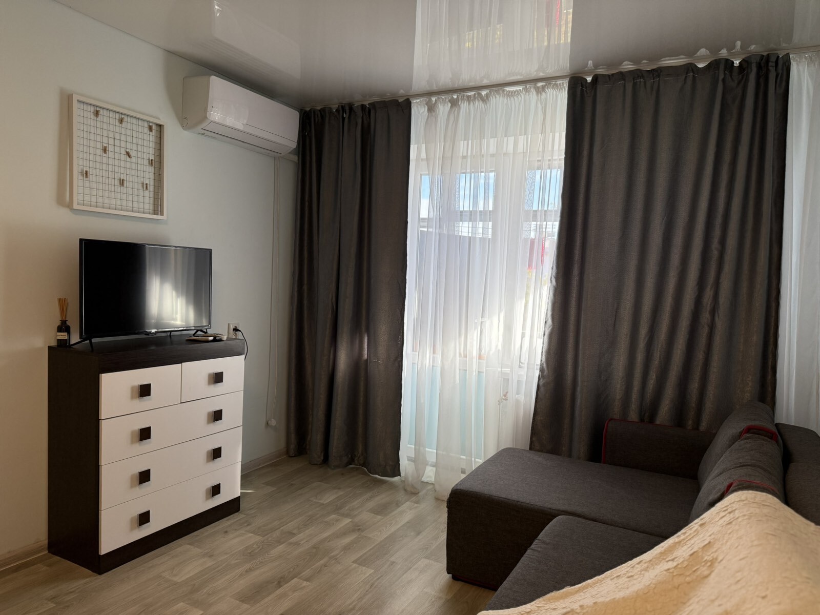 Оренда 1-кімнатної квартири 35 м², Новокримська вул., 2А