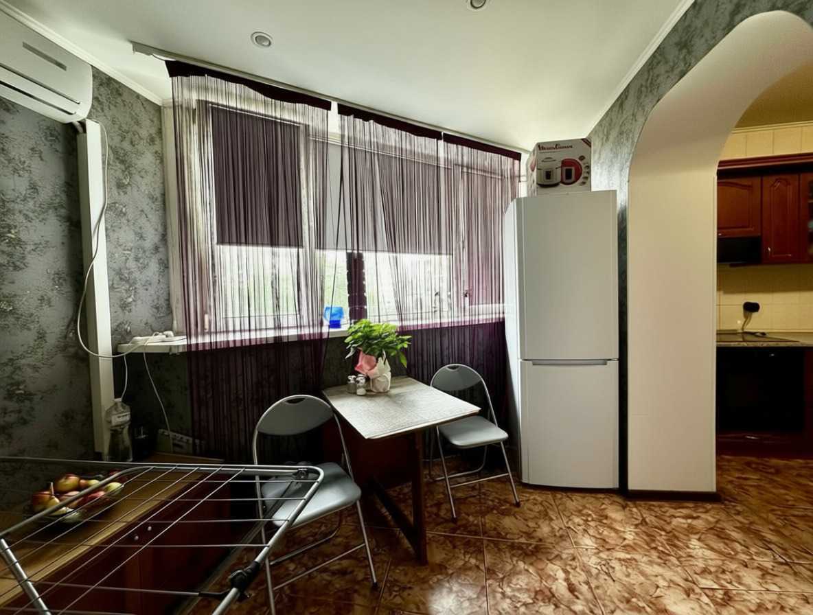 Продажа 3-комнатной квартиры 84 м², Ревуцкого ул., 36/2