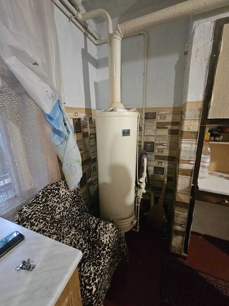 Продаж 1-кімнатної квартири 32 м², Колонтаївська вул.