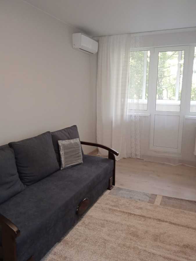 Продаж 2-кімнатної квартири 47 м², Лесі Українки бул., 14А