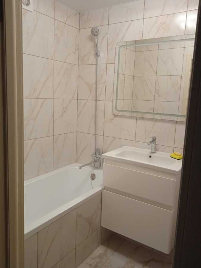 Продаж 2-кімнатної квартири 47 м², Лесі Українки бул., 14А