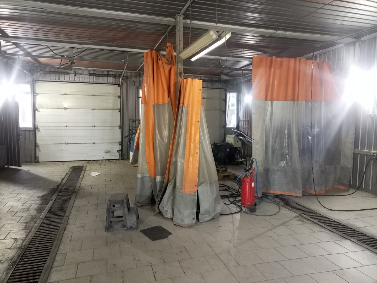 Оренда автосервісу 300 м², Малиновского Маршала вул.