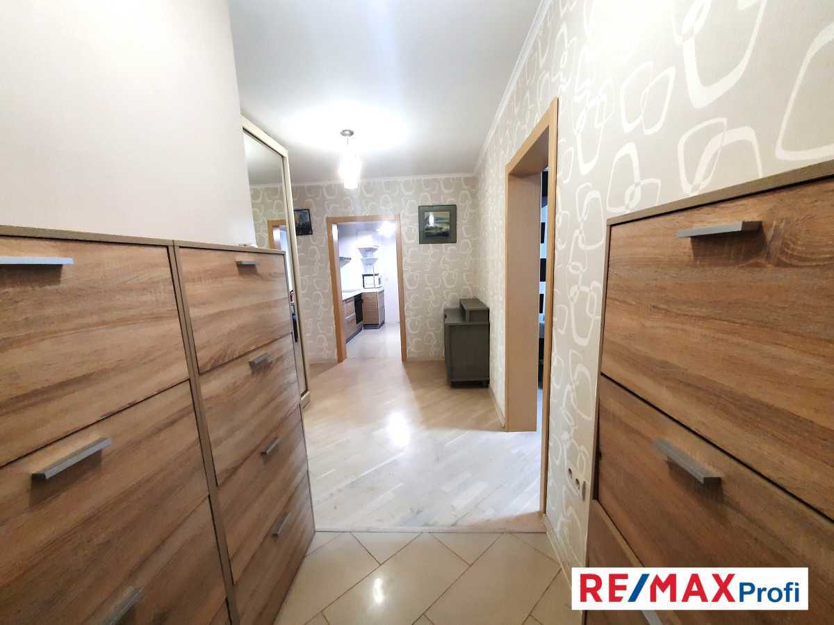 Продажа 3-комнатной квартиры 79.4 м², Кадетский Гай ул., 7